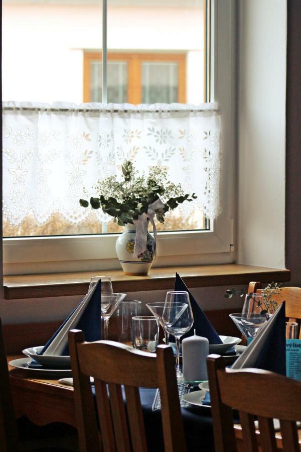 Penzion A Restaurace U Kalendu Straznice Luaran gambar