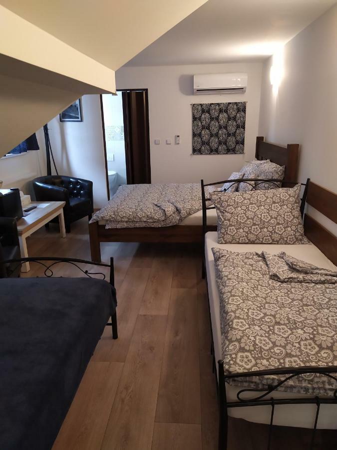 Penzion A Restaurace U Kalendu Straznice Luaran gambar